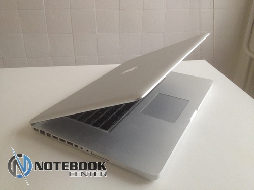  MacBook Pro 17" (Custom)