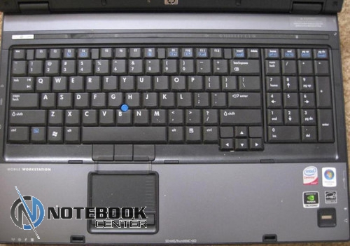   HP COMPAQ 8710W 17"