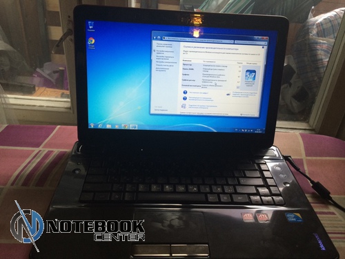 Lenovo Y560