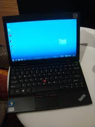   Thinkpad X100e.