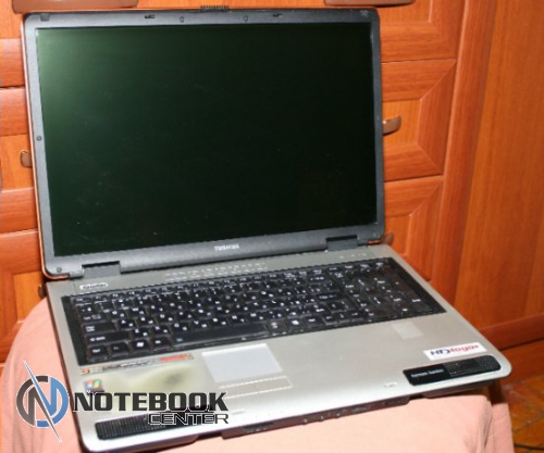    Toshiba Satellite I00 ( , 17 )