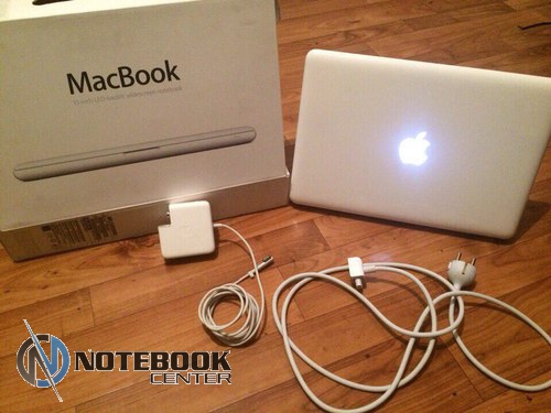 Apple MacBook A1342