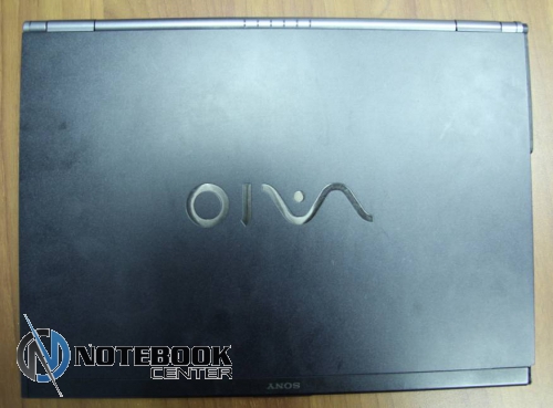  Sony Vaio VGN SZ-270P ()