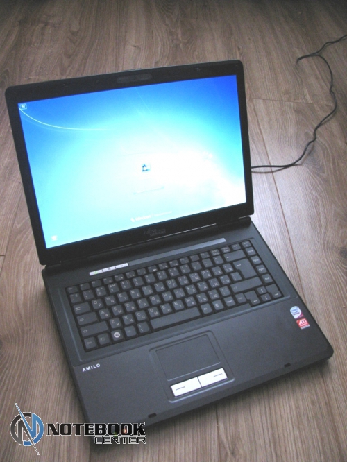   Fujitsu-Siemens AMILO Pi 2550