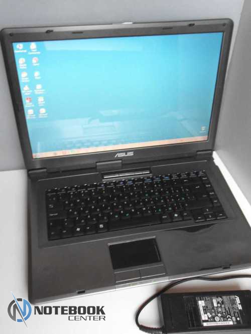 15" Asus X51RL   ..