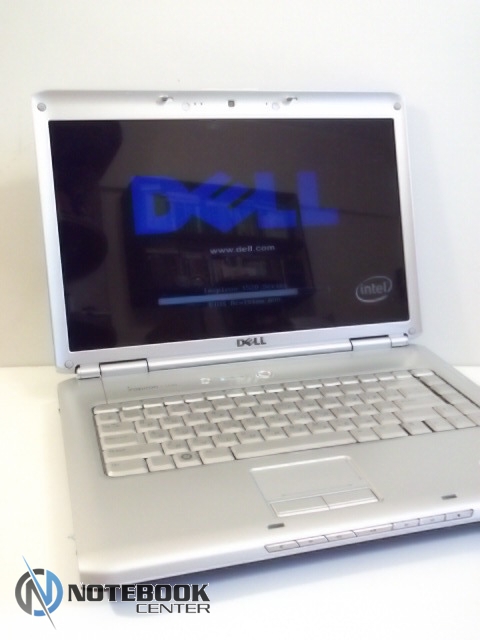   2-  15.4" Dell Inspiron 1520